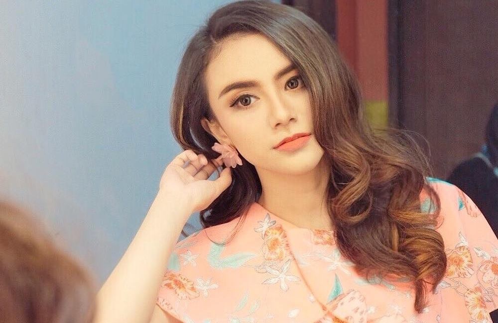 My nhan Indonesia qua doi o tuoi 26 sau khi bi song than cuon troi hinh anh