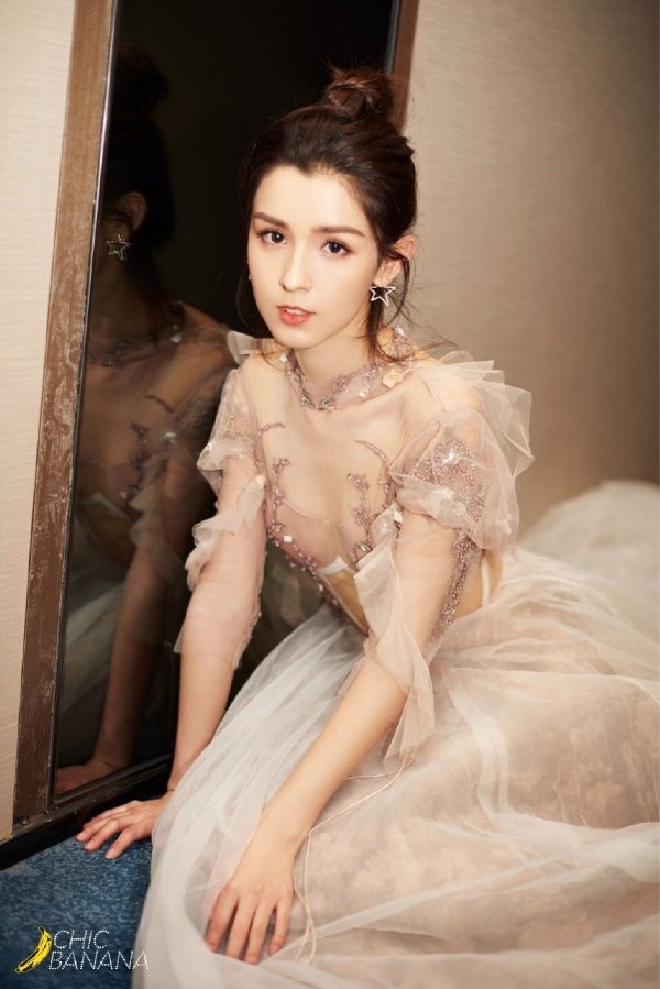 My nu Tan Cuong Cap Ny Khac Tu anh 5