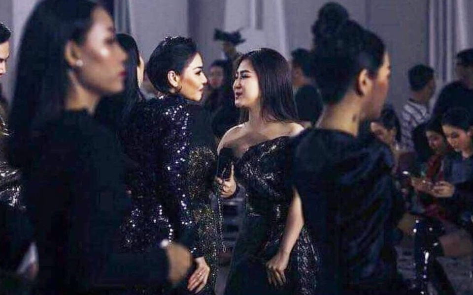 Thu Minh va Huong Tram anh 1