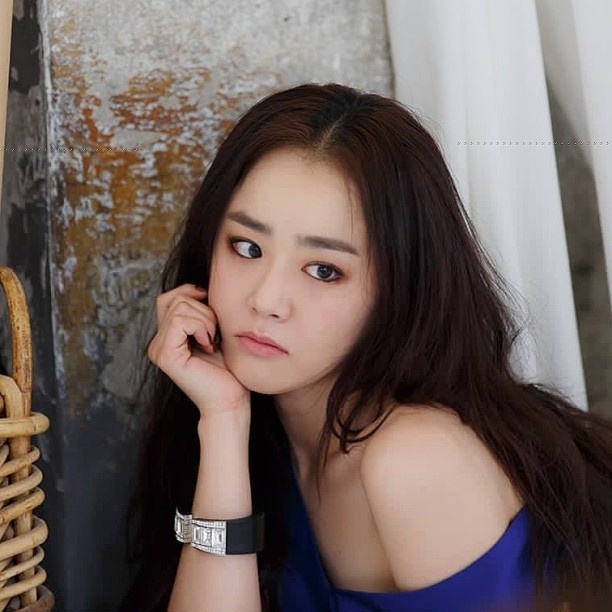 Moon Geun Young beo anh 13