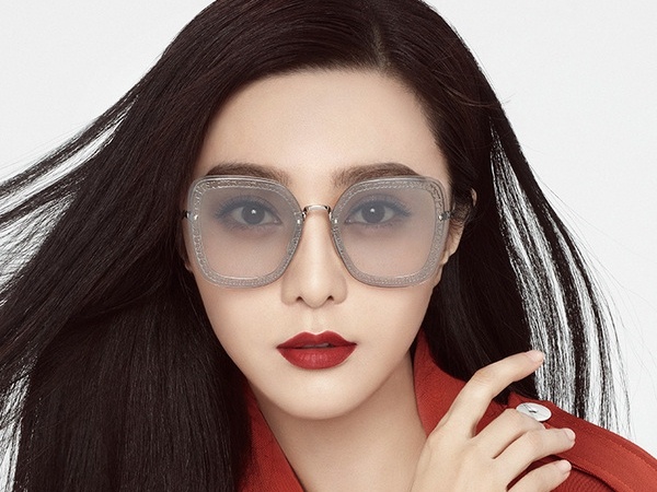 Pham Bang Bang da nop hon 100 trieu USD, sap tai xuat showbiz hinh anh