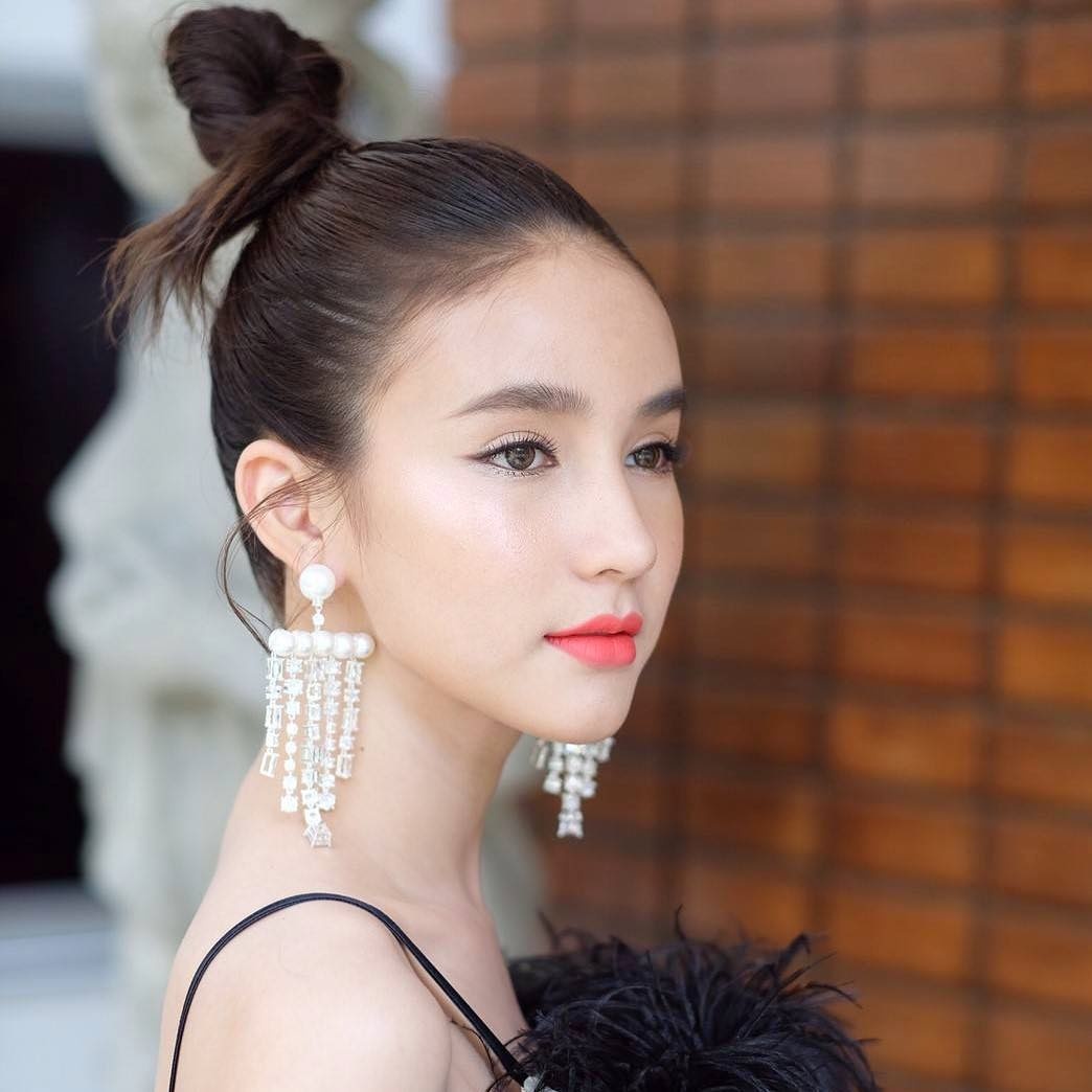 Yoshi Rinrada Thurapan goi cam anh 6