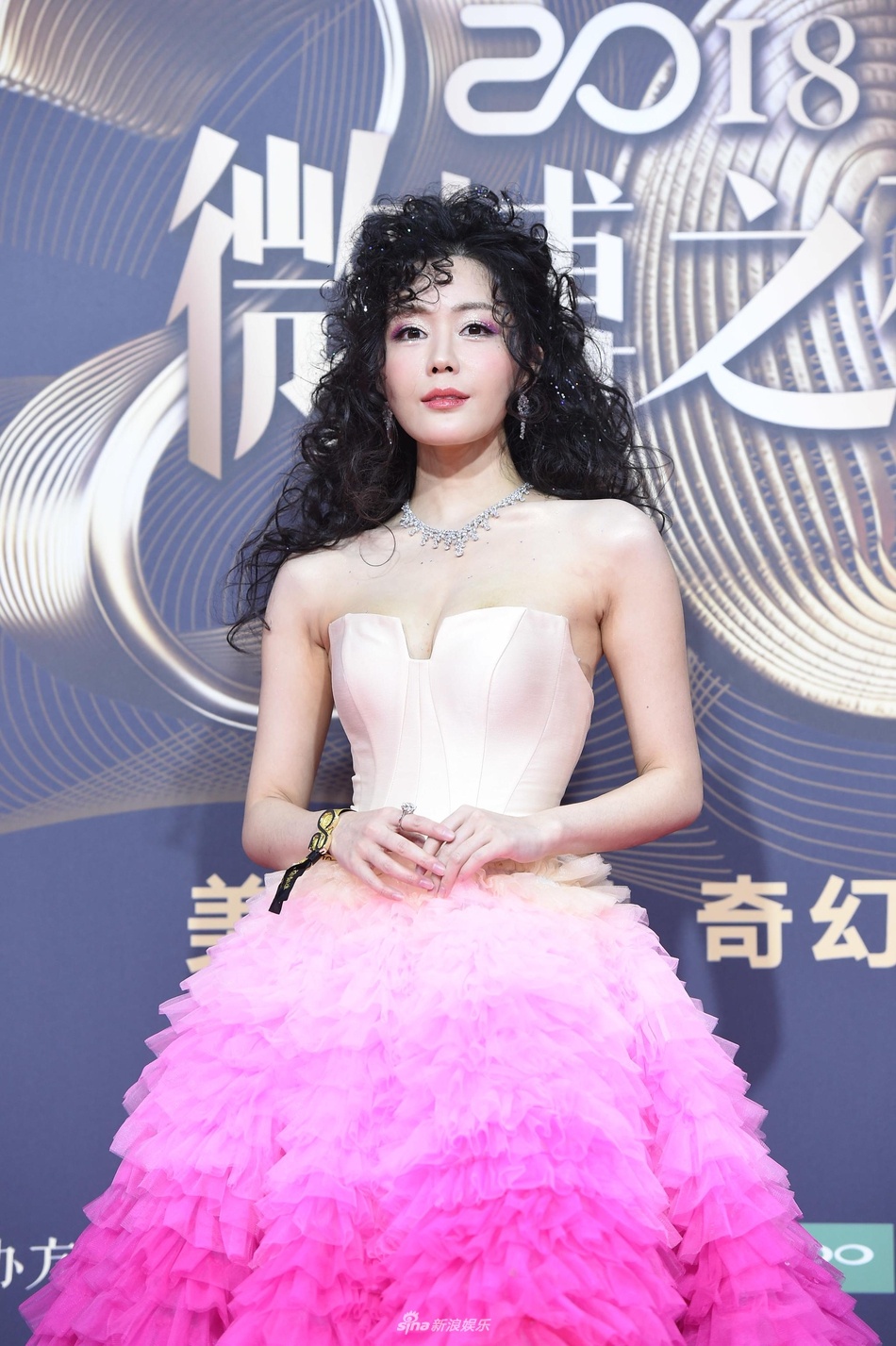 Sao Hoa ngu tren tham do anh 6