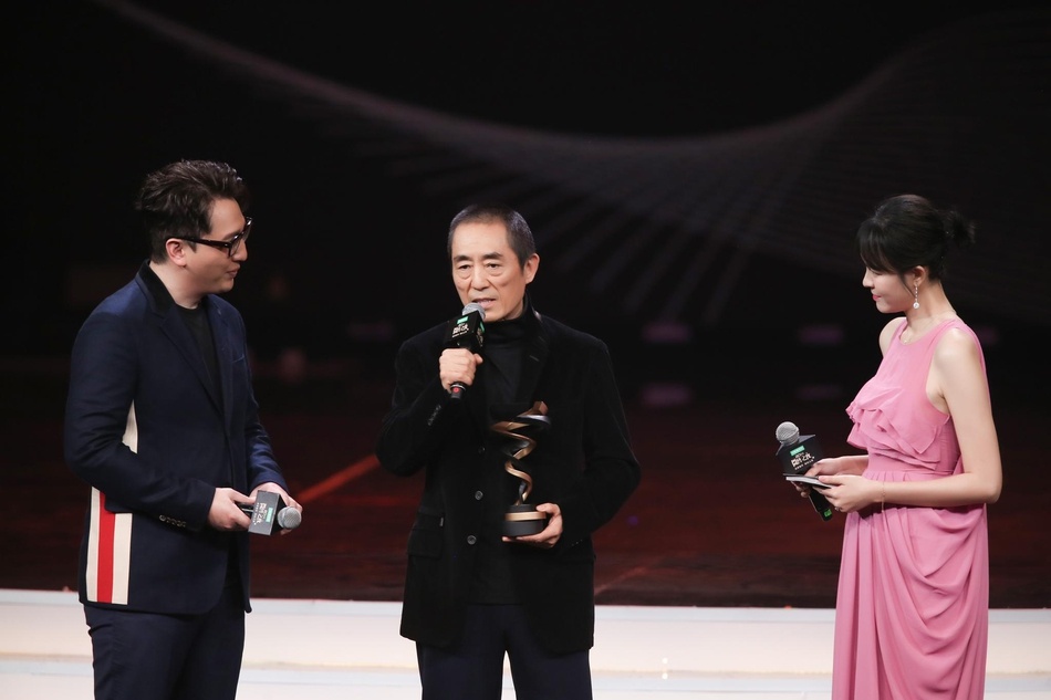 Giai thuong Weibo anh 5