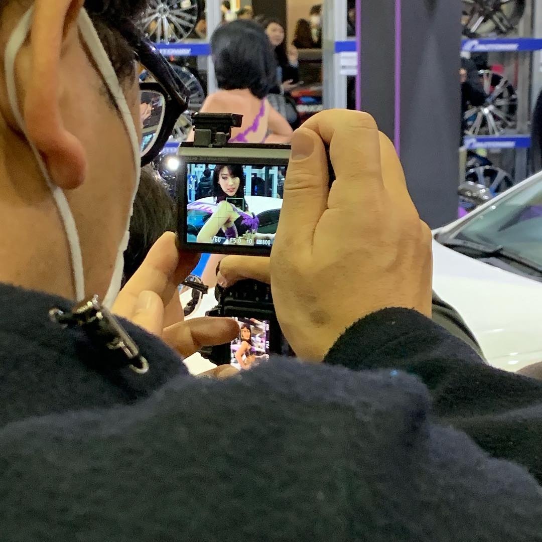 Ngo Ngan To chi trich anh 2