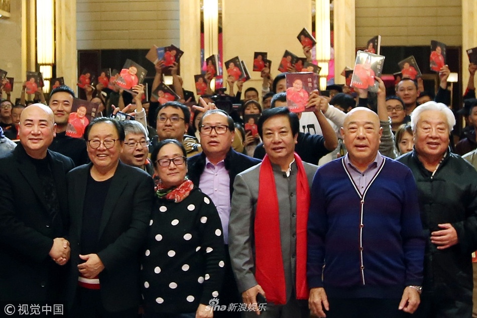 Dan sao Tay du ky 1986 hoi ngo anh 6