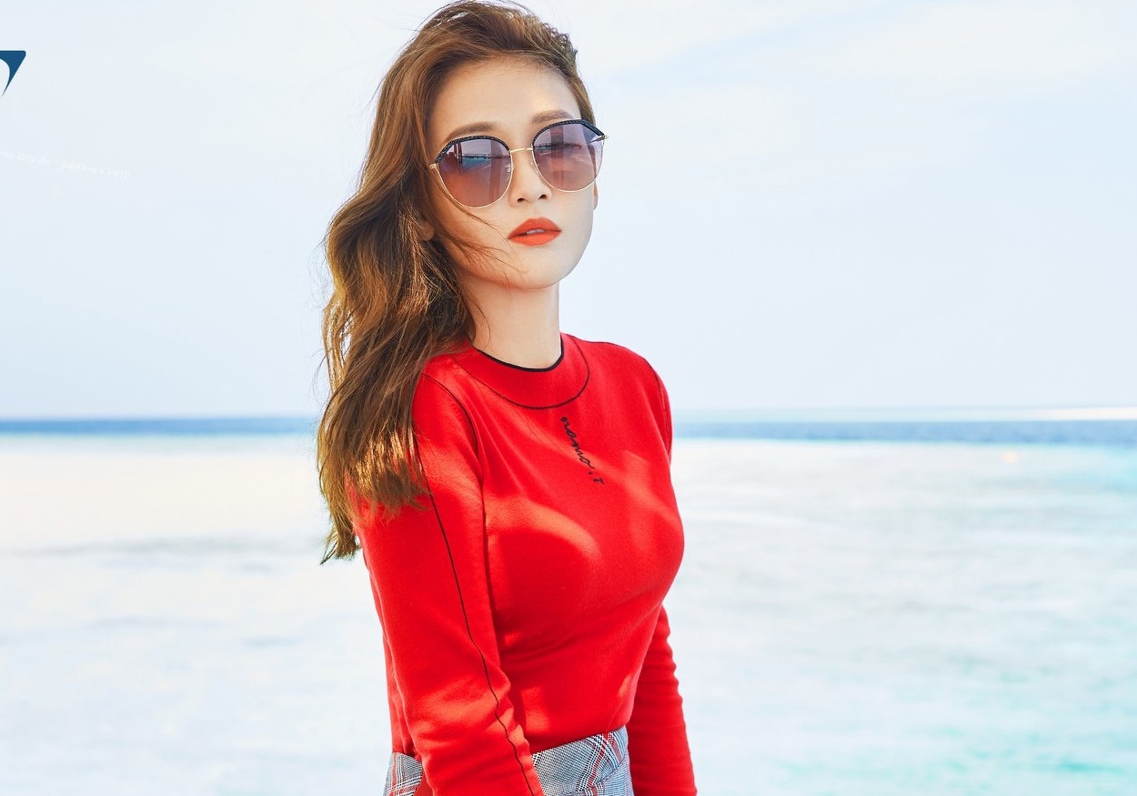 Tran Kieu An cuoi anh 2