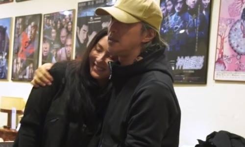 Chau Tinh Tri tinh cam ben Truong Ba Chi sau tin don co con chung hinh anh