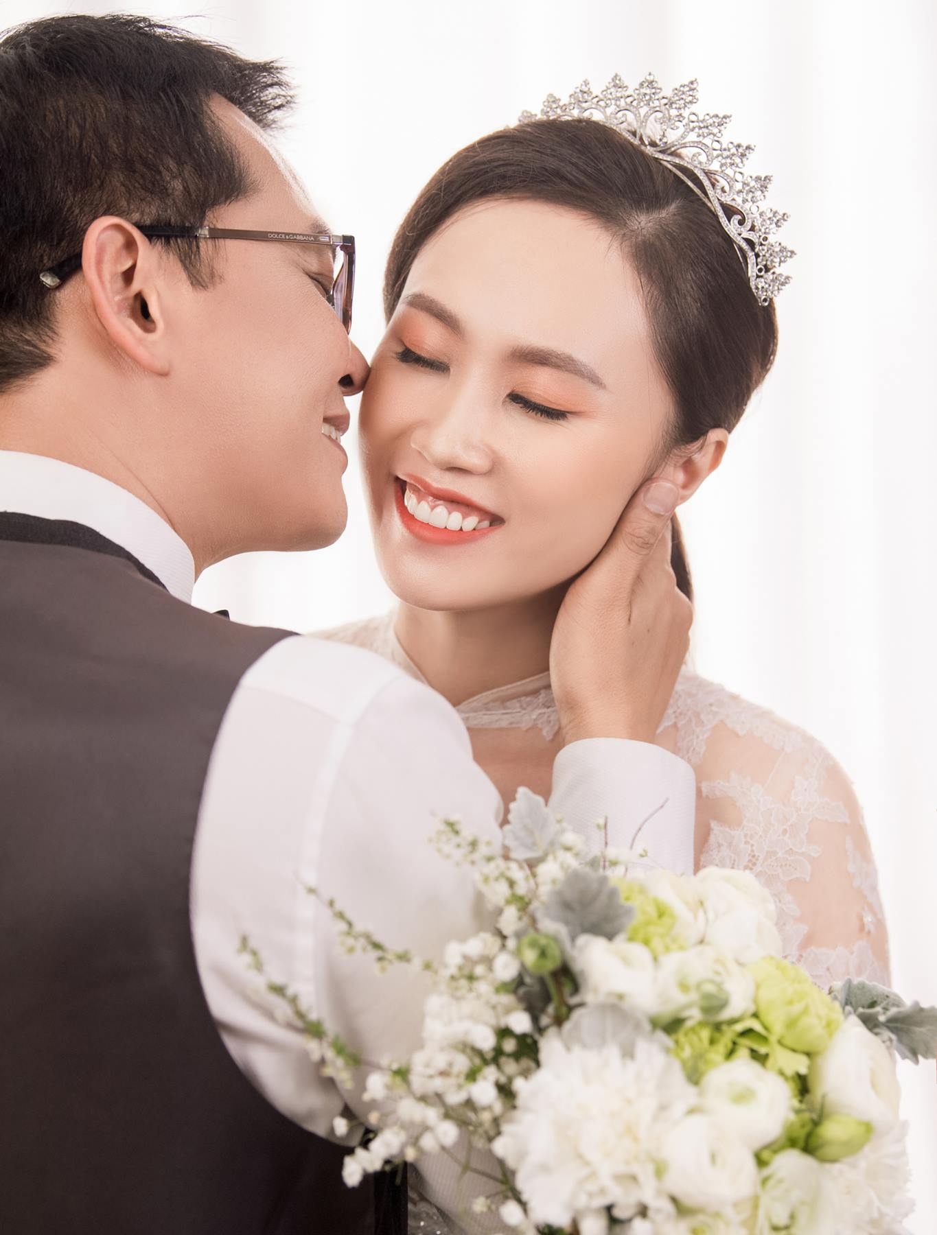 Anh cuoi Trung Hieu anh 1