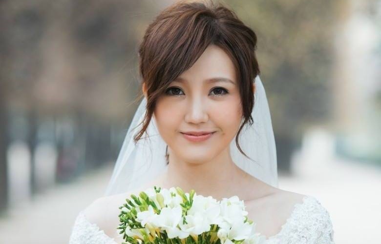 Sao nu 9X bi chi trich lam mat mat nguoi Hong Kong tren truyen hinh hinh anh