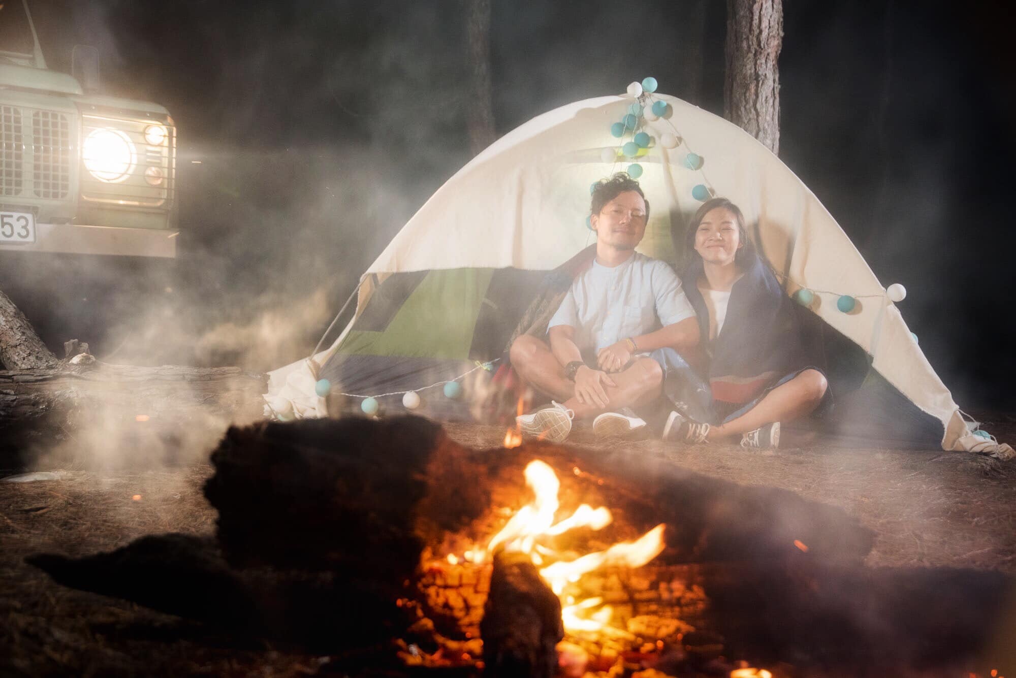 Dinh Tien Dat va vo 9X anh 2