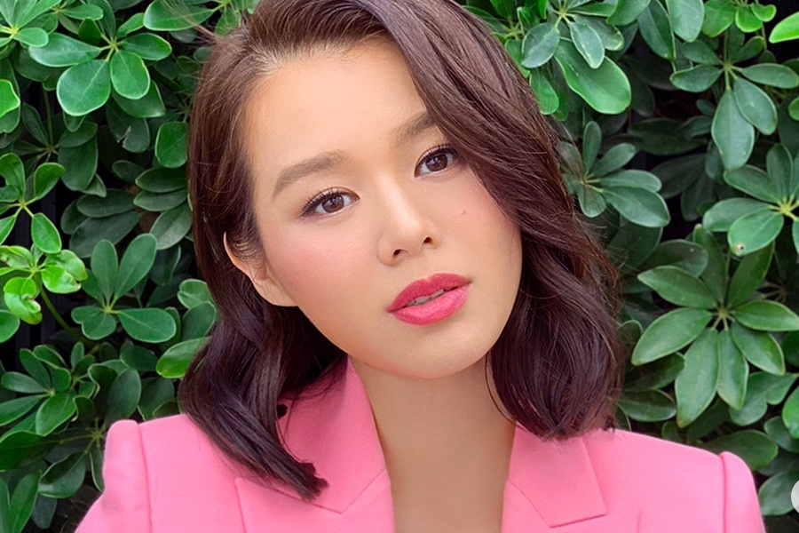 Ho Hanh Nhi mang bau lan hai o tuoi 40 hinh anh