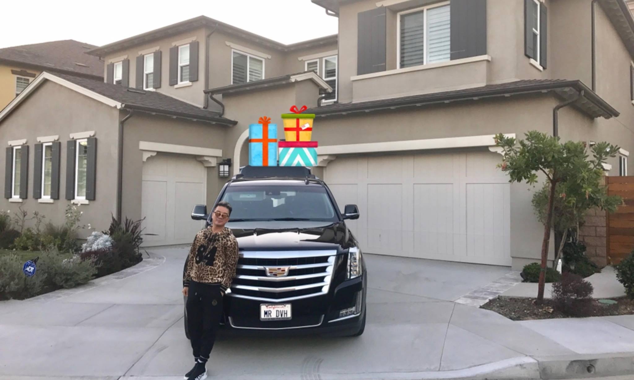 Biet thu cua Dam Vinh Hung va cac nghe si Viet tai My hinh anh