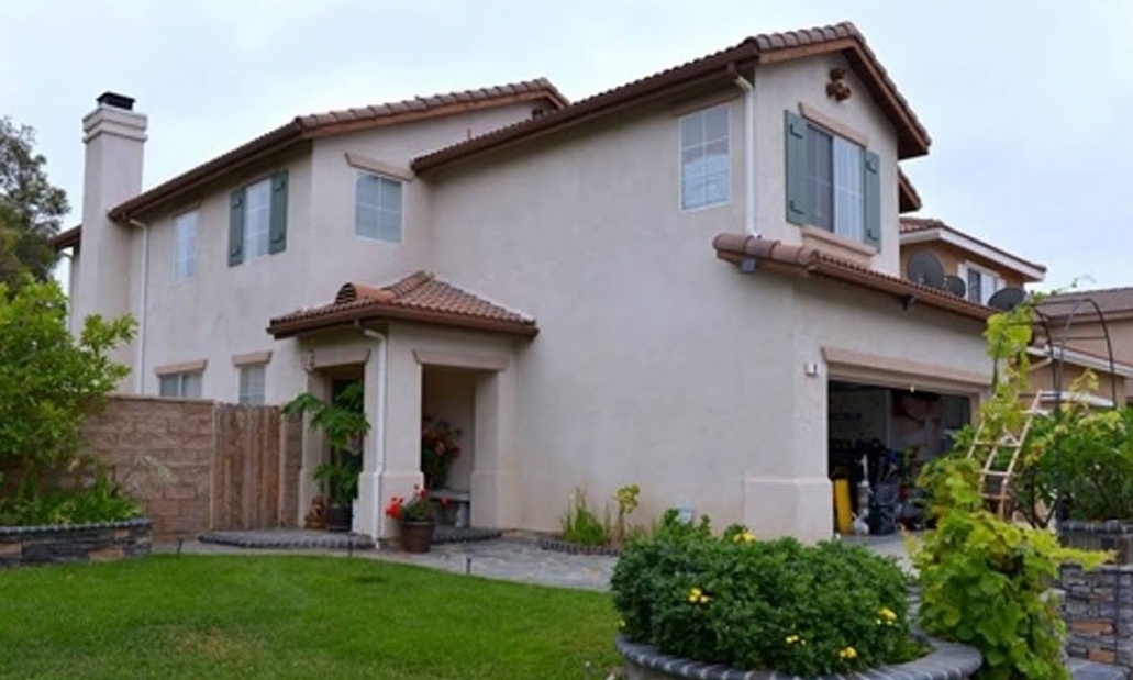 Nha sao Viet o My anh 16