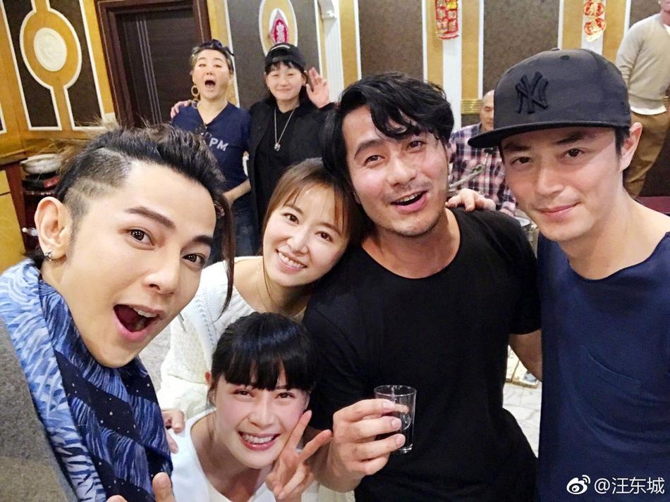 Lam Tam Nhu tre trung anh 1