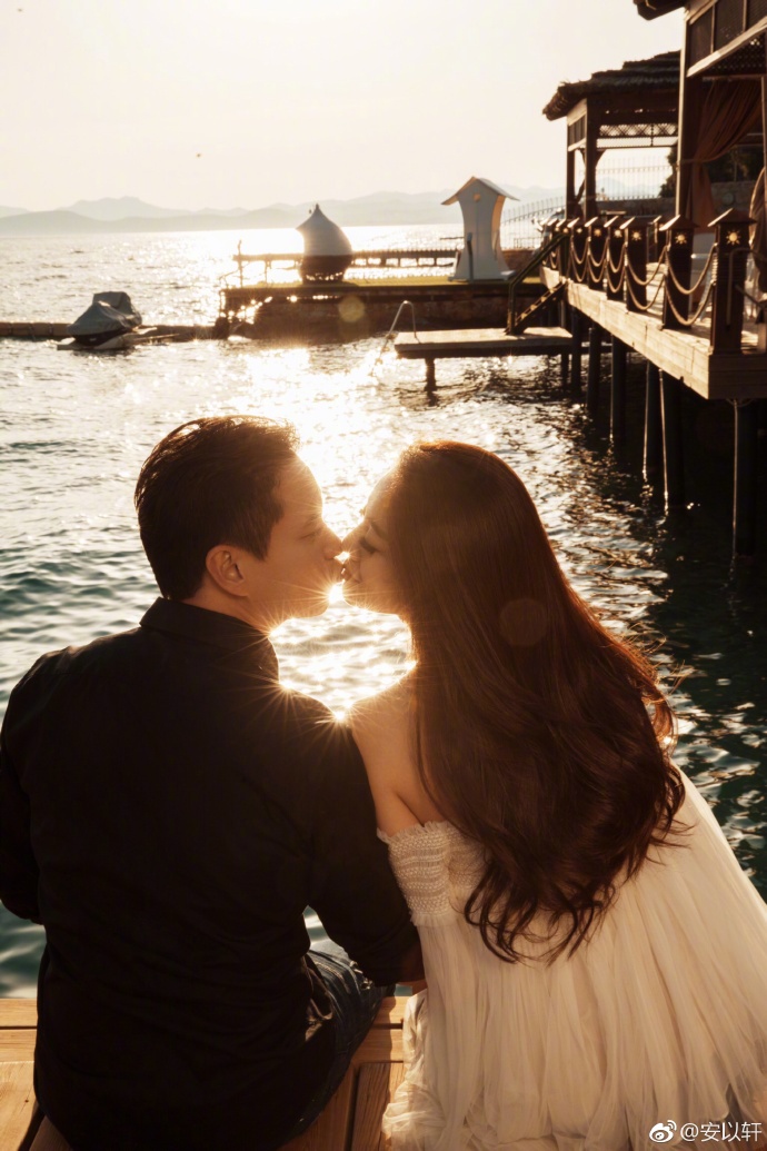 An Di Hien va Tran Vinh Luyen anh 1