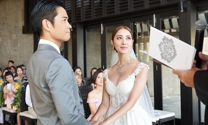 Tai tu Hong Kong 50 tuoi va vo hoa hau don con trai dau long hinh anh