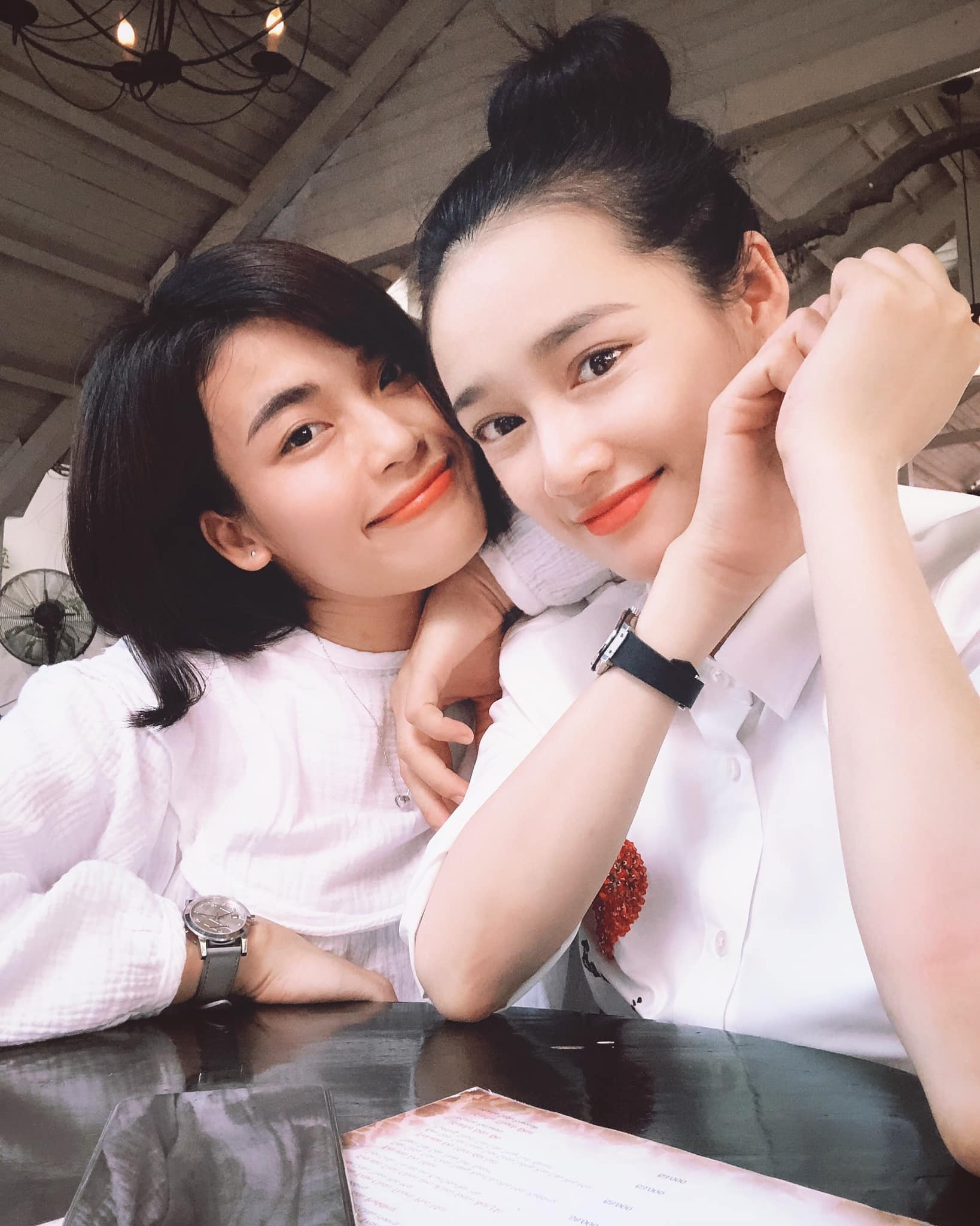 Nhã Phương xinh đẹp sau 1 tháng sinh ảnh 2 Nha Phuong xinh dep sau 1 thang sinh anh 2