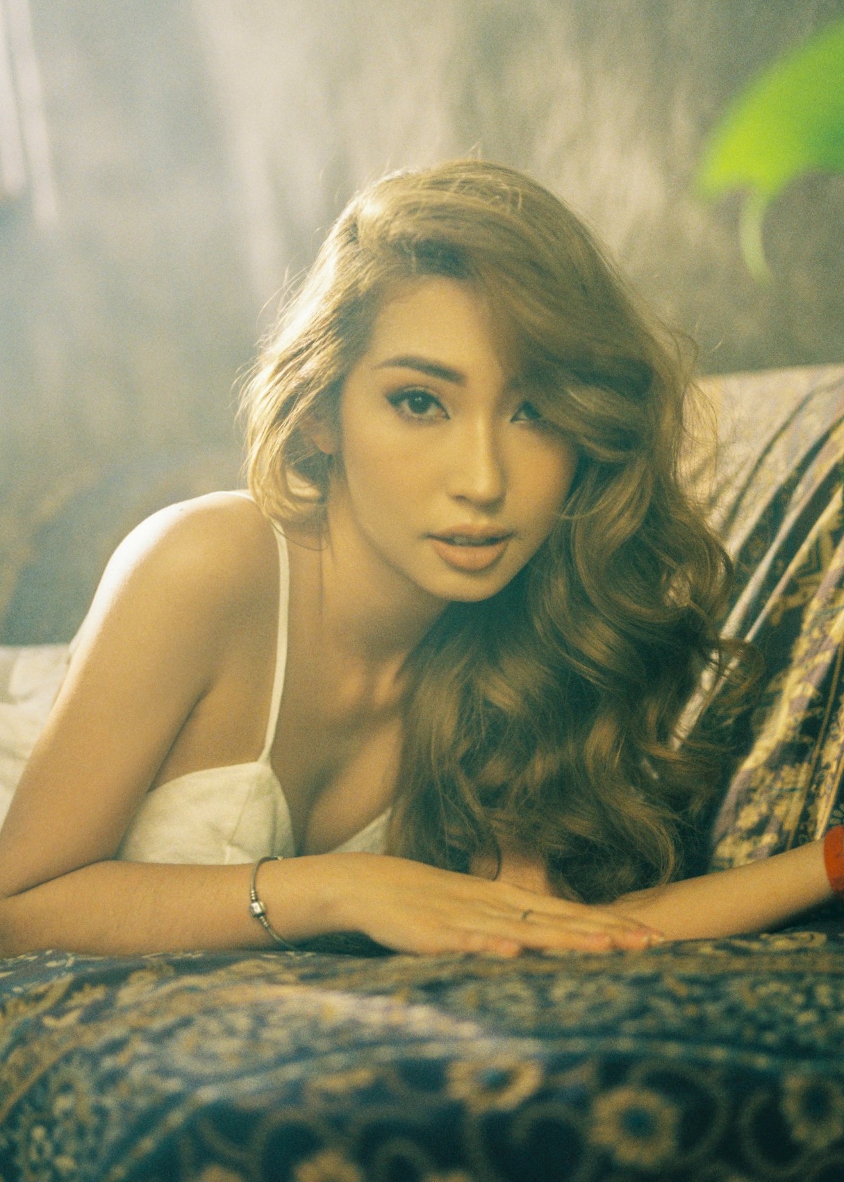 Khong Tu Quynh goi cam sau chia tay Ngo Kien Huy anh 8