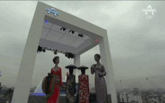 Clip dai Channel A lam tin tu san thuong mot toa nha o Ha Noi hinh anh