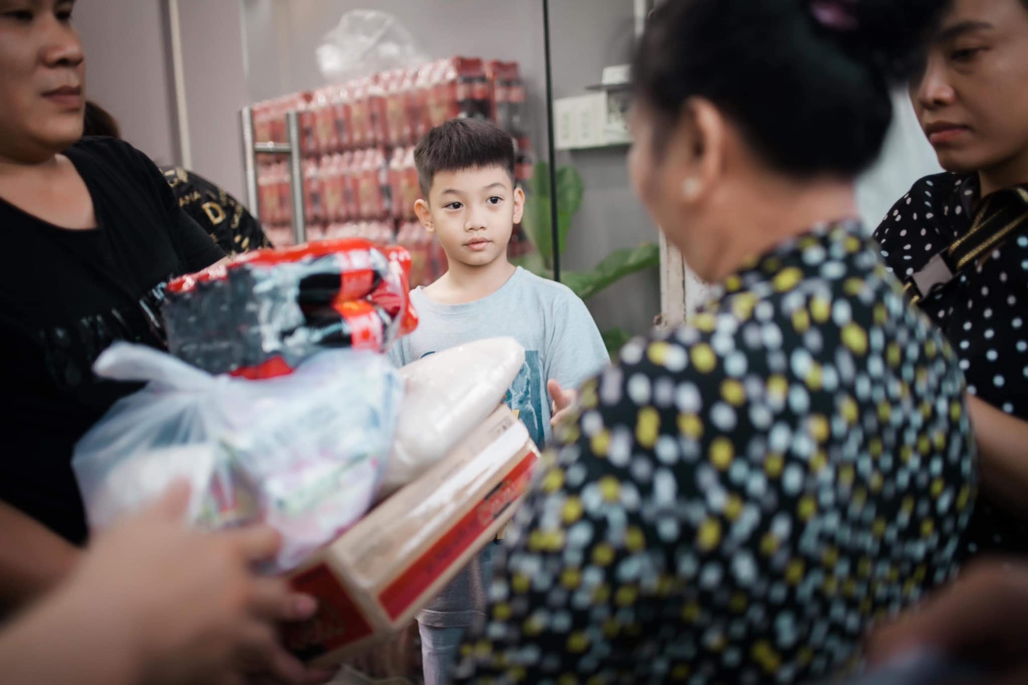 Con trai Cuong Do La ngay ha ho anh 4