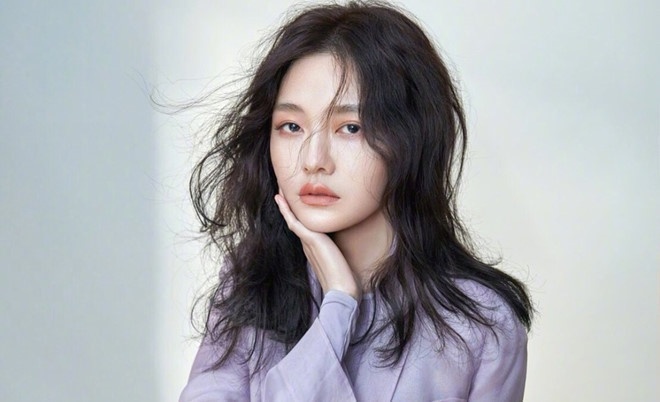 My nhan 43 tuoi Tu Hy Vien thuc ep chong ly hon vi no nan? hinh anh