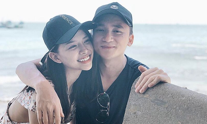 Phan Manh Quynh khien ban gai hot girl bi tai nan anh 1