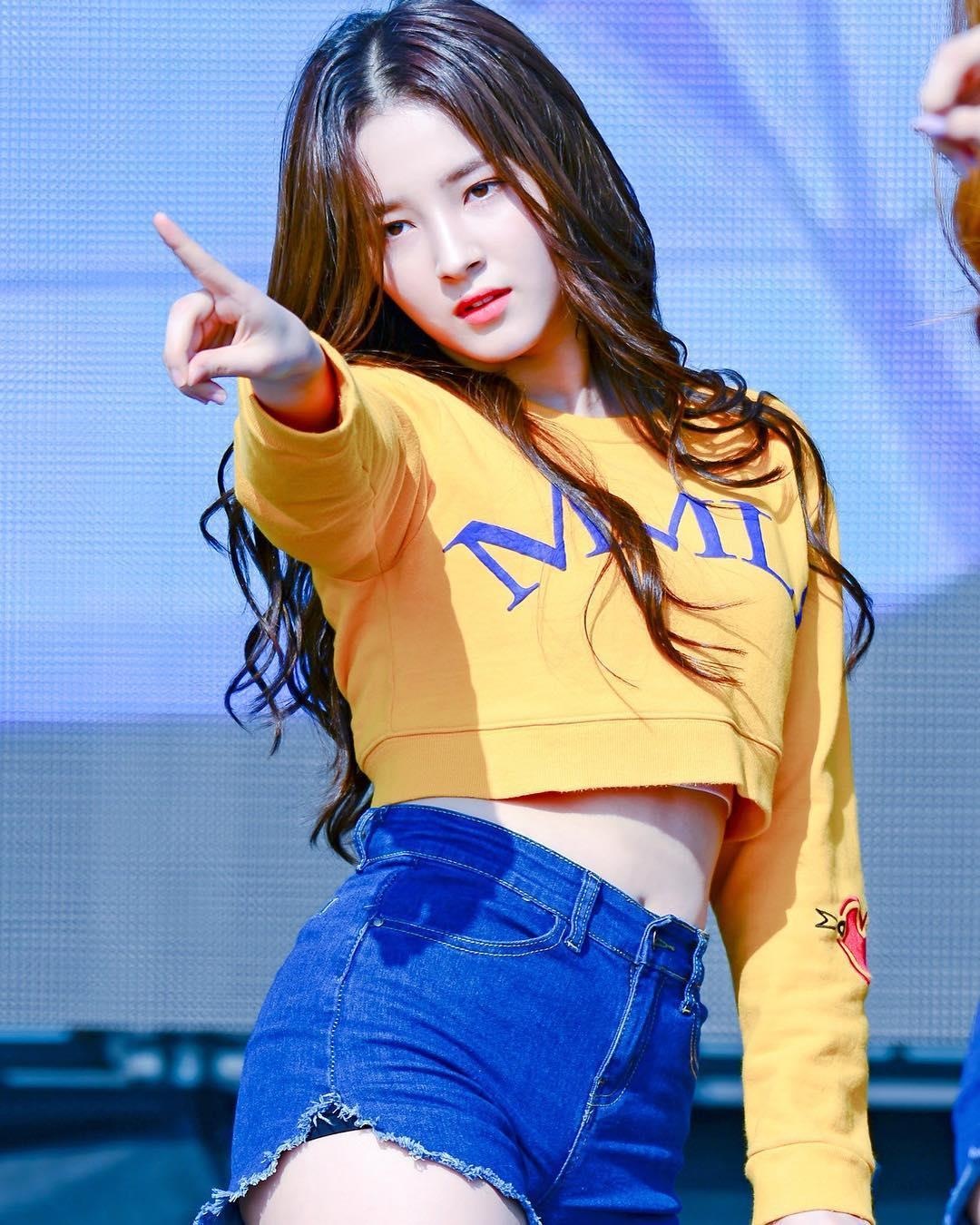 Nancy Momoland doi ten anh 8