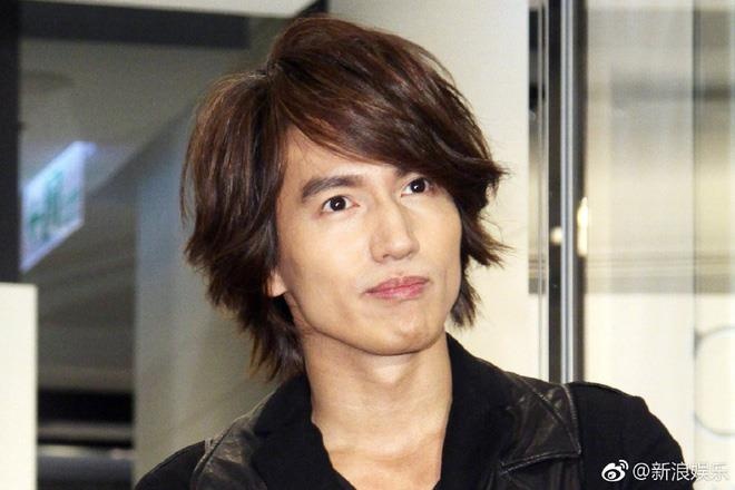 Ngon Thua Huc va nhieu sao nam tung du tiec thac loan cua Seungri? hinh anh