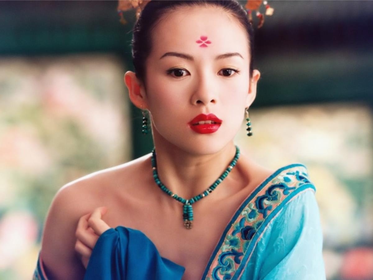 Scandal showbiz Hoa ngu anh 4