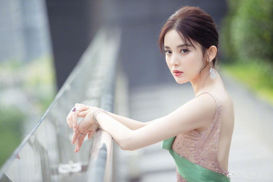 Nhan sac kho cuong cua 3 dai my nhan Tan Cuong anh 5