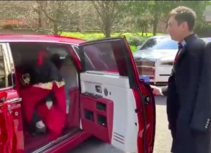 Le cuoi hot cua Trung Quoc Vuong Tu Thong anh 6