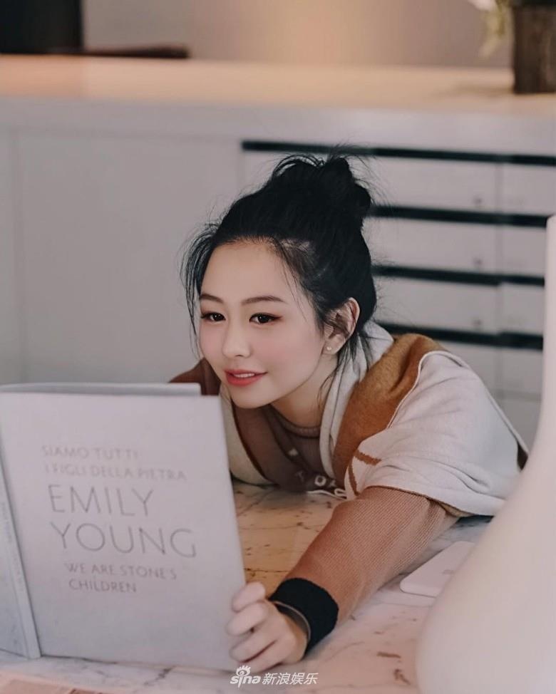 Con gai bieu tuong goi cam Hong Kong anh 8