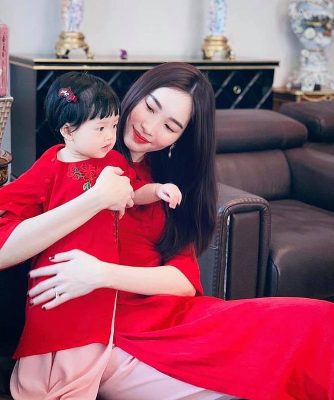 Đặng Thu Thảo, biệt thự gia đình Đặng Thu Thảo ảnh 10 Dang Thu Thao, biet thu gia dinh Dang Thu Thao anh 10