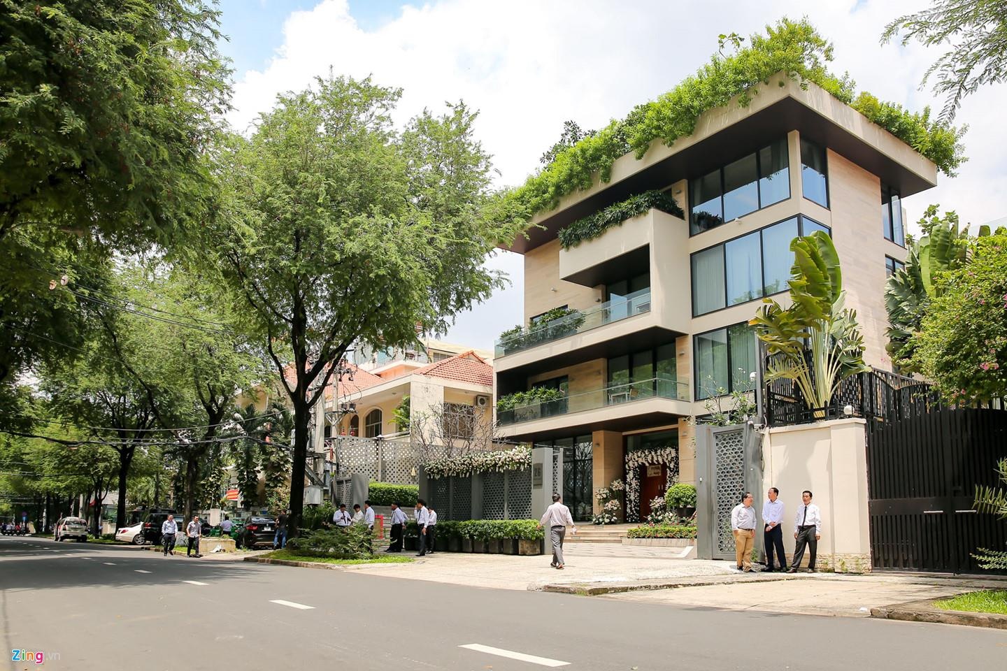 Đặng Thu Thảo, biệt thự gia đình Đặng Thu Thảo ảnh 1 Dang Thu Thao, biet thu gia dinh Dang Thu Thao anh 1