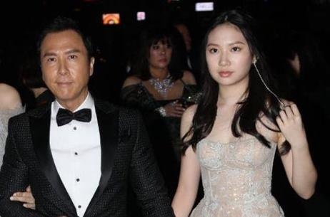 Tu vu Chan Tu Dan bi 'ky thi' den be boi gianh cho o showbiz Hoa ngu hinh anh