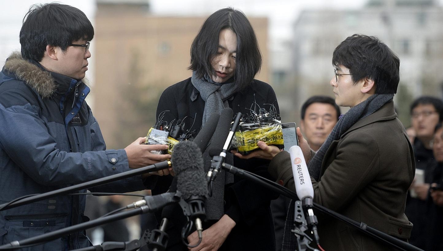 Khi 'cong chua', 'hoang tu' cac tap doan Han coi thuong phap luat hinh anh