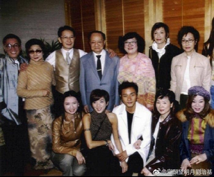 Lang giai tri Trung Quoc nho Truong Quoc Vinh anh 5