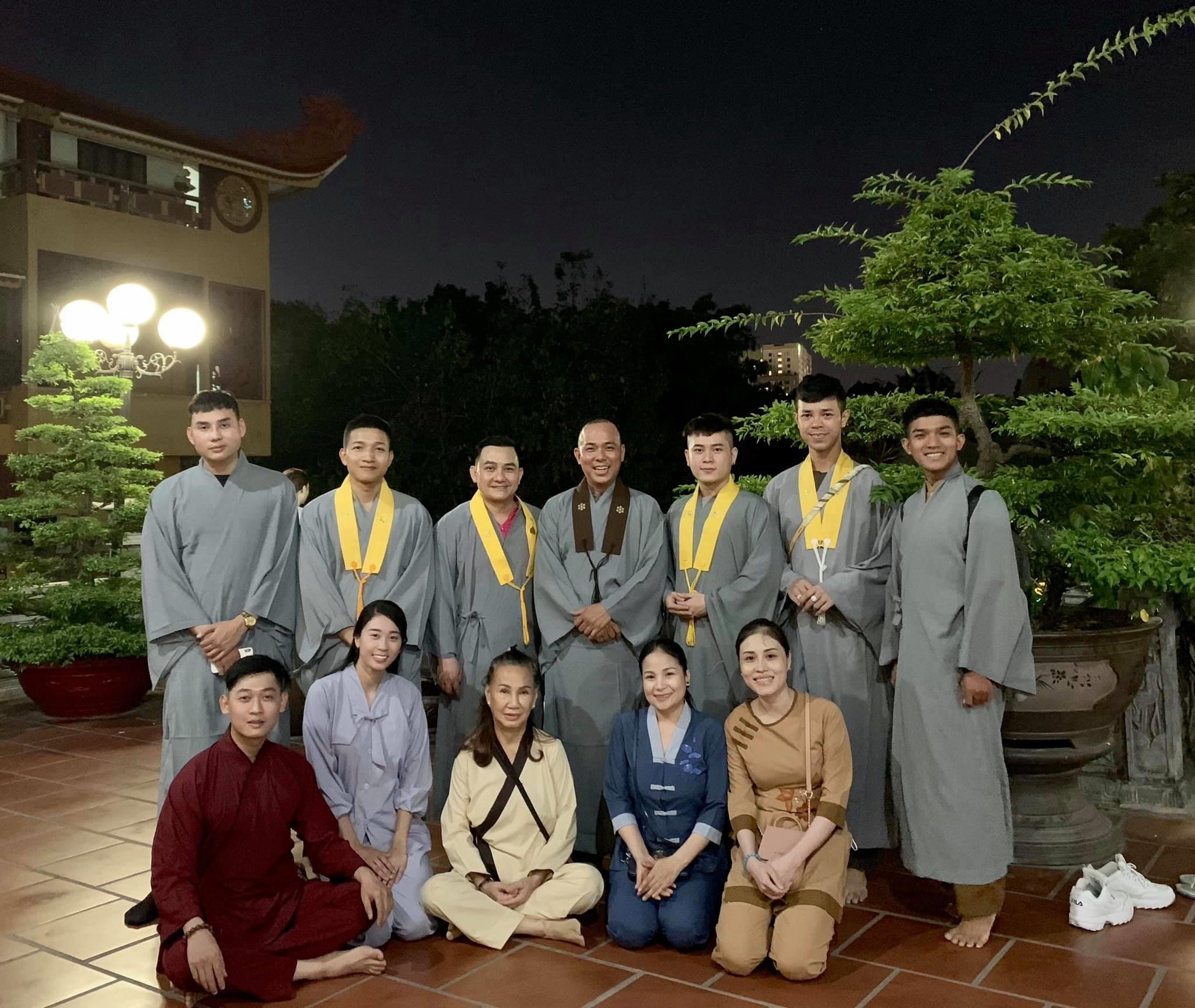 Nghe si hai Anh Vu qua doi anh 4