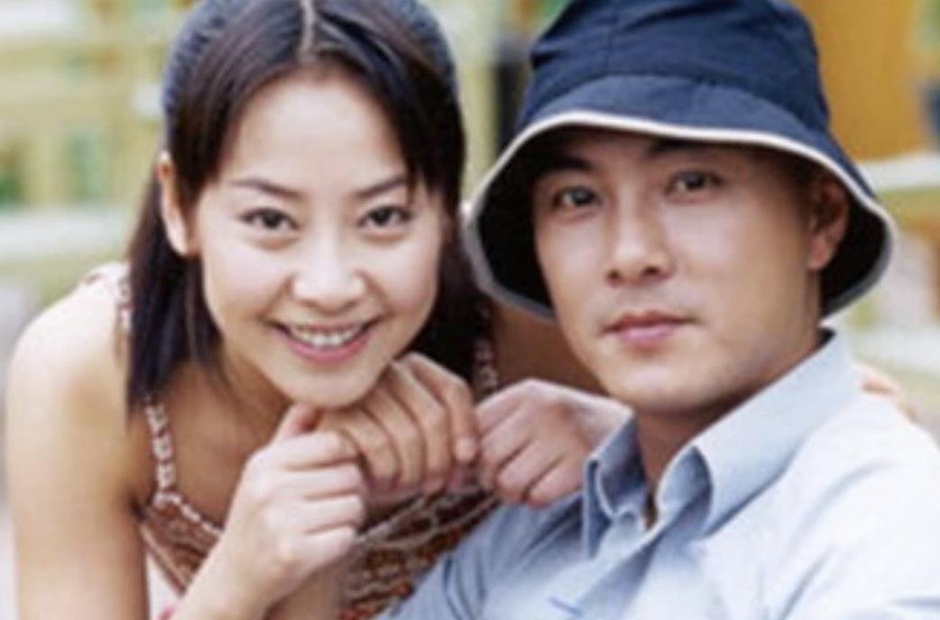 Truong Ve Kien tiet lo 3 lan to chuc le cuoi voi mot phu nu hinh anh