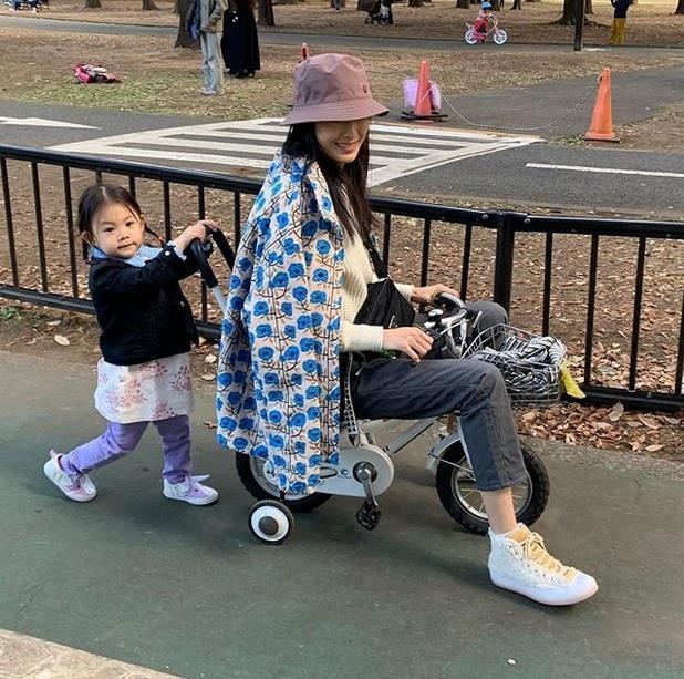 Tran Quan Hy Tan Thu Boi anh 4