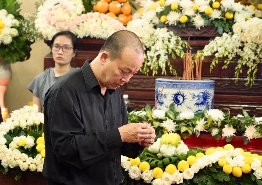 Le tang nghe si Anh Vu anh 10