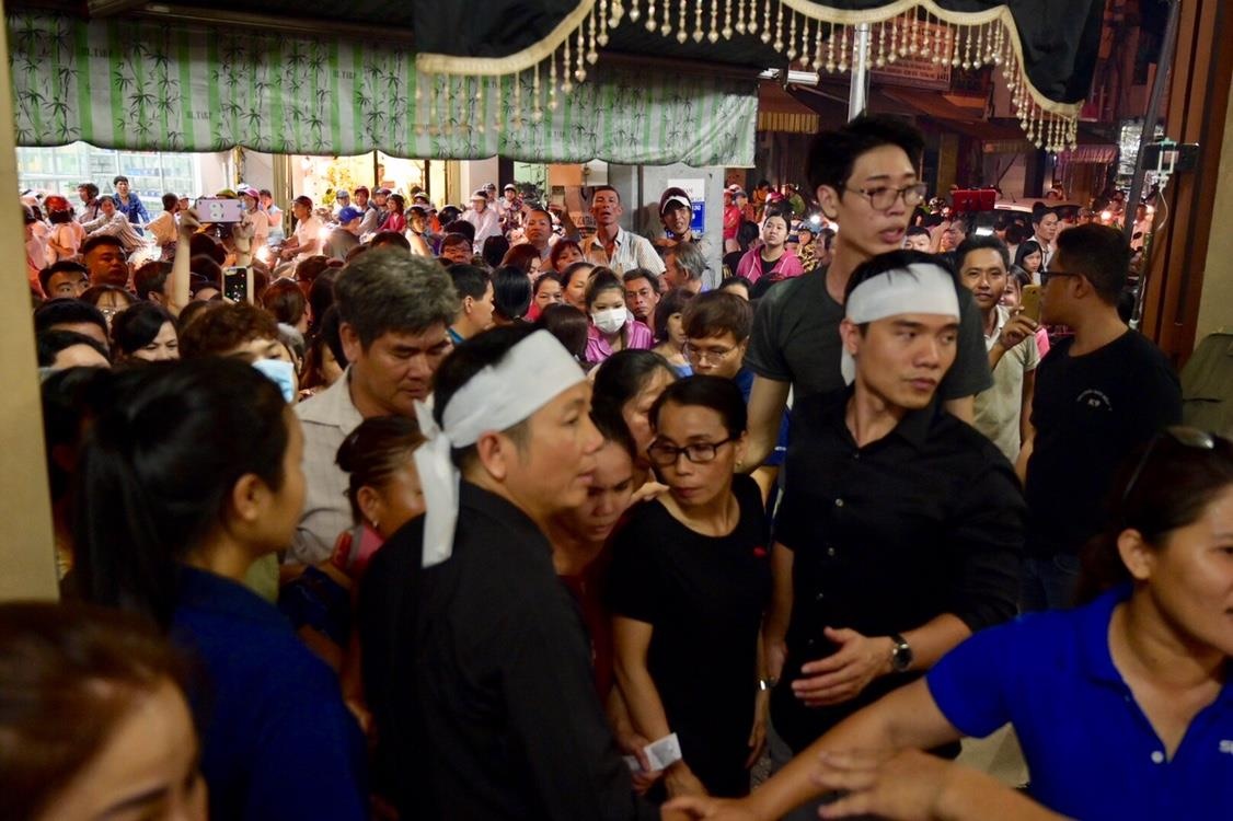 Le tang nghe si Anh Vu anh 15