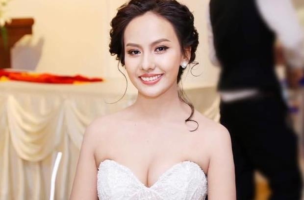 Nghe si Viet xot xa canh dien vien 9X bi liet nua nguoi sau sinh con hinh anh
