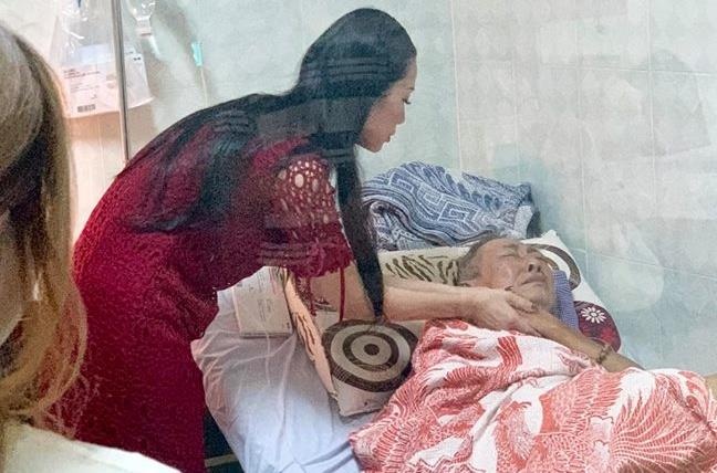 Dai Nghia, Kim Chi trao gan 450 trieu dong giup do nghe si Le Binh hinh anh