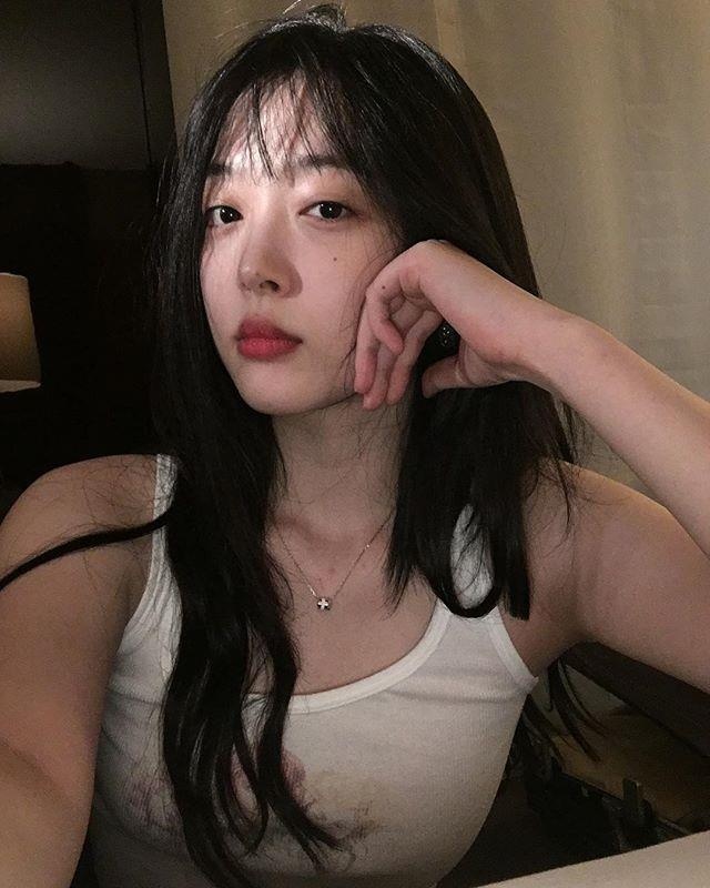 Sulli anh goi cam anh 4