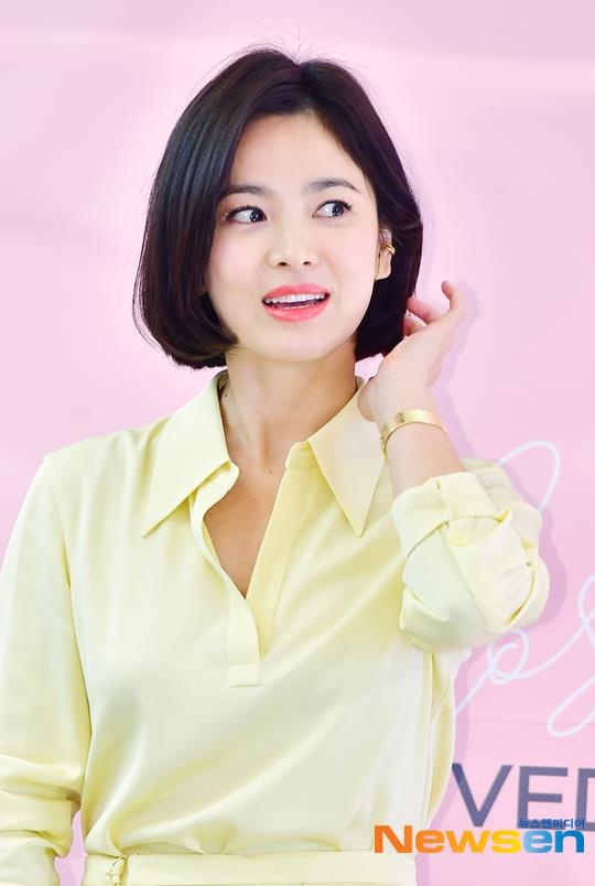 Song Hye Kyo xinh dep xuat hien anh 1