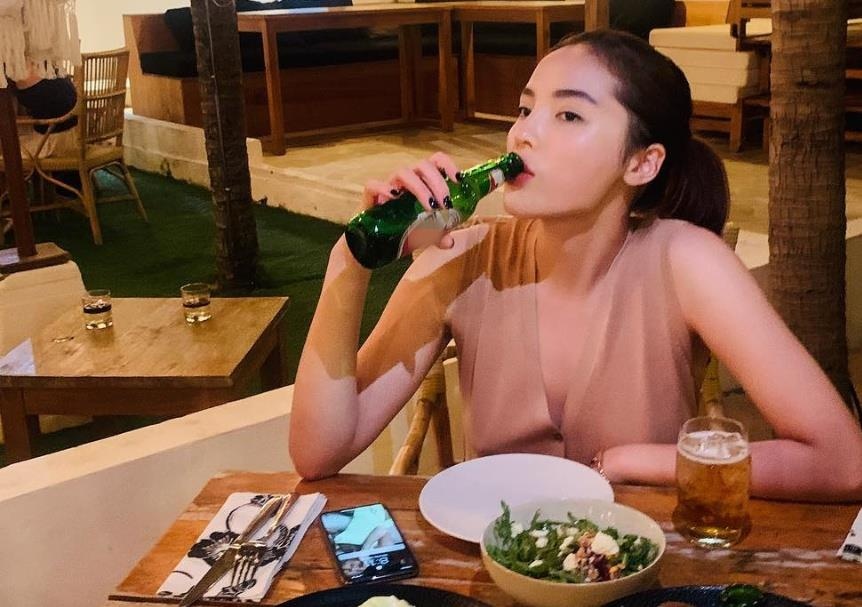 Kỳ Duyên nói lời yêu và để hình nền điện thoại ảnh ảnh 1 Ky Duyen noi loi yeu va de hinh nen dien thoai anh anh 1