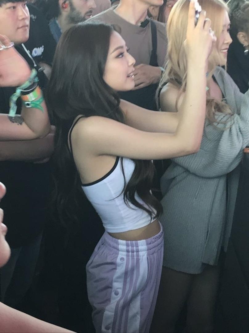 Jennie Black Pink goi cam anh 4