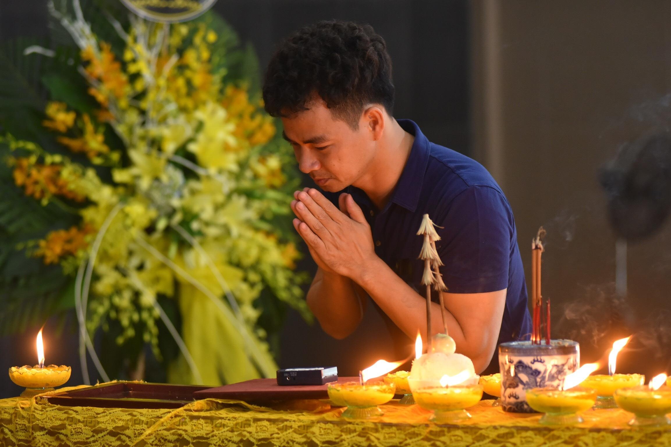 Nguoi mau Viet qua doi anh 7